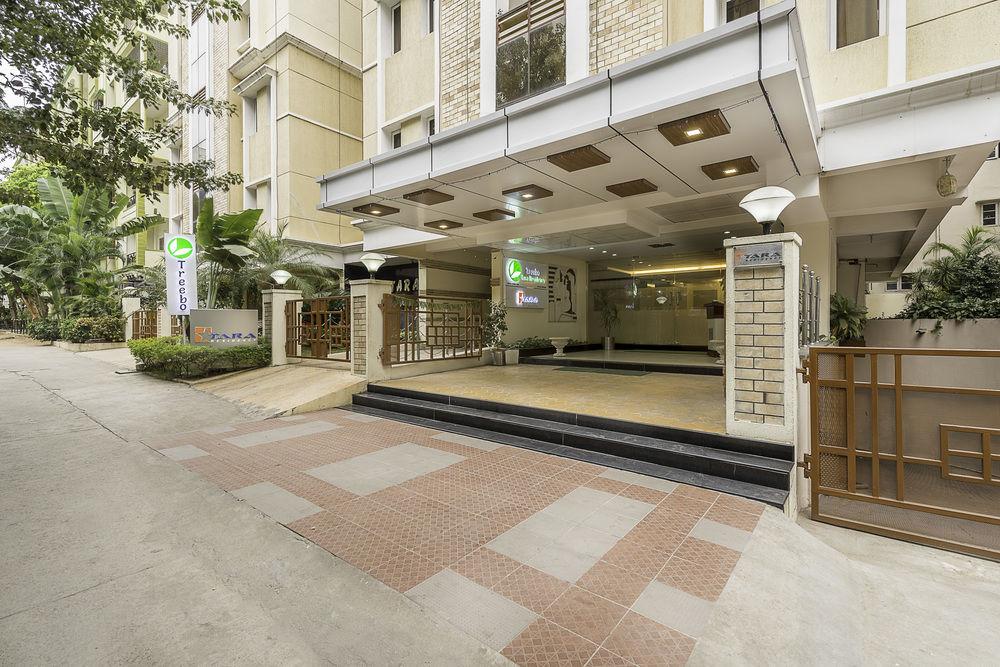 Oyo Townhouse 9 Hitech City Haidarábád Kültér fotó
