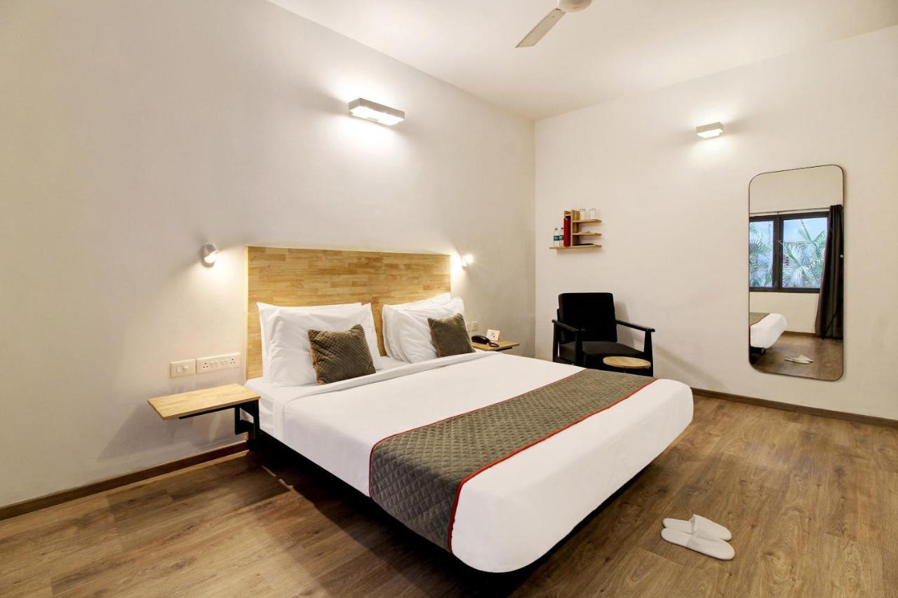 Oyo Townhouse 9 Hitech City Haidarábád Kültér fotó