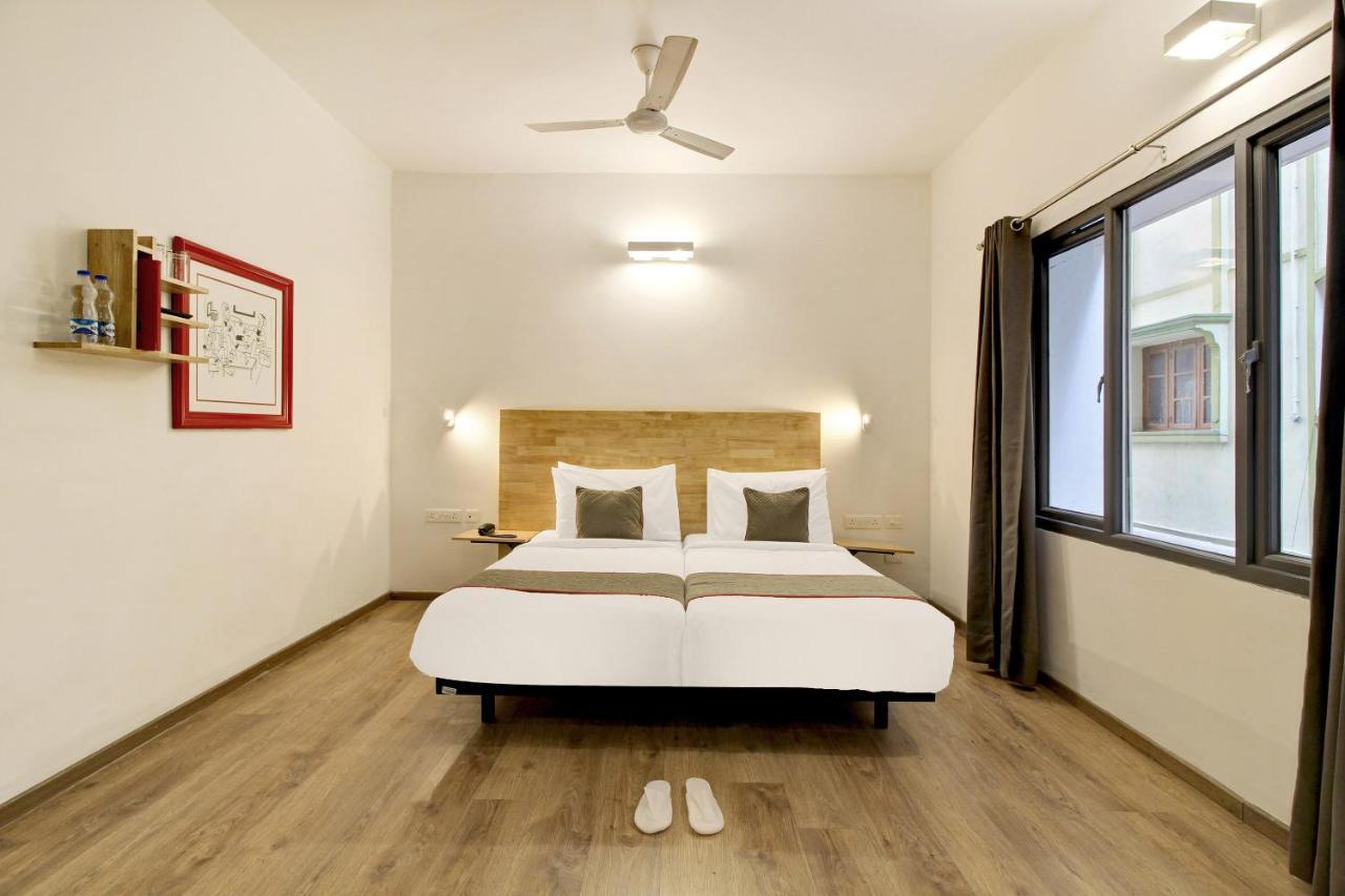 Oyo Townhouse 9 Hitech City Haidarábád Kültér fotó