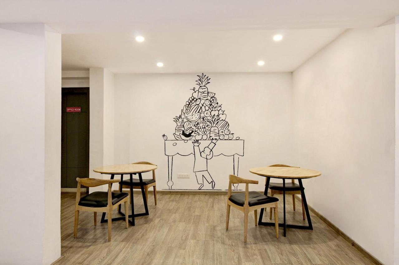 Oyo Townhouse 9 Hitech City Haidarábád Kültér fotó