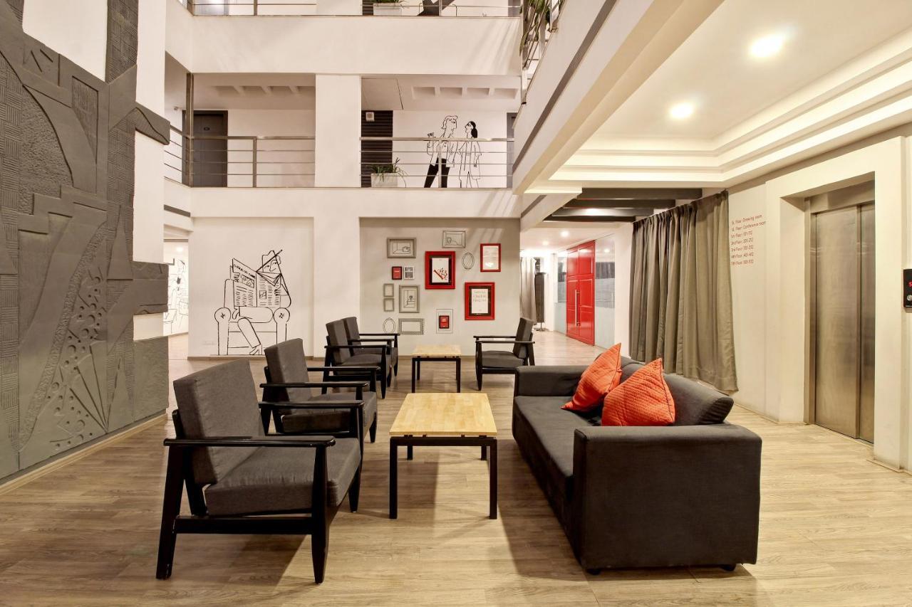 Oyo Townhouse 9 Hitech City Haidarábád Kültér fotó