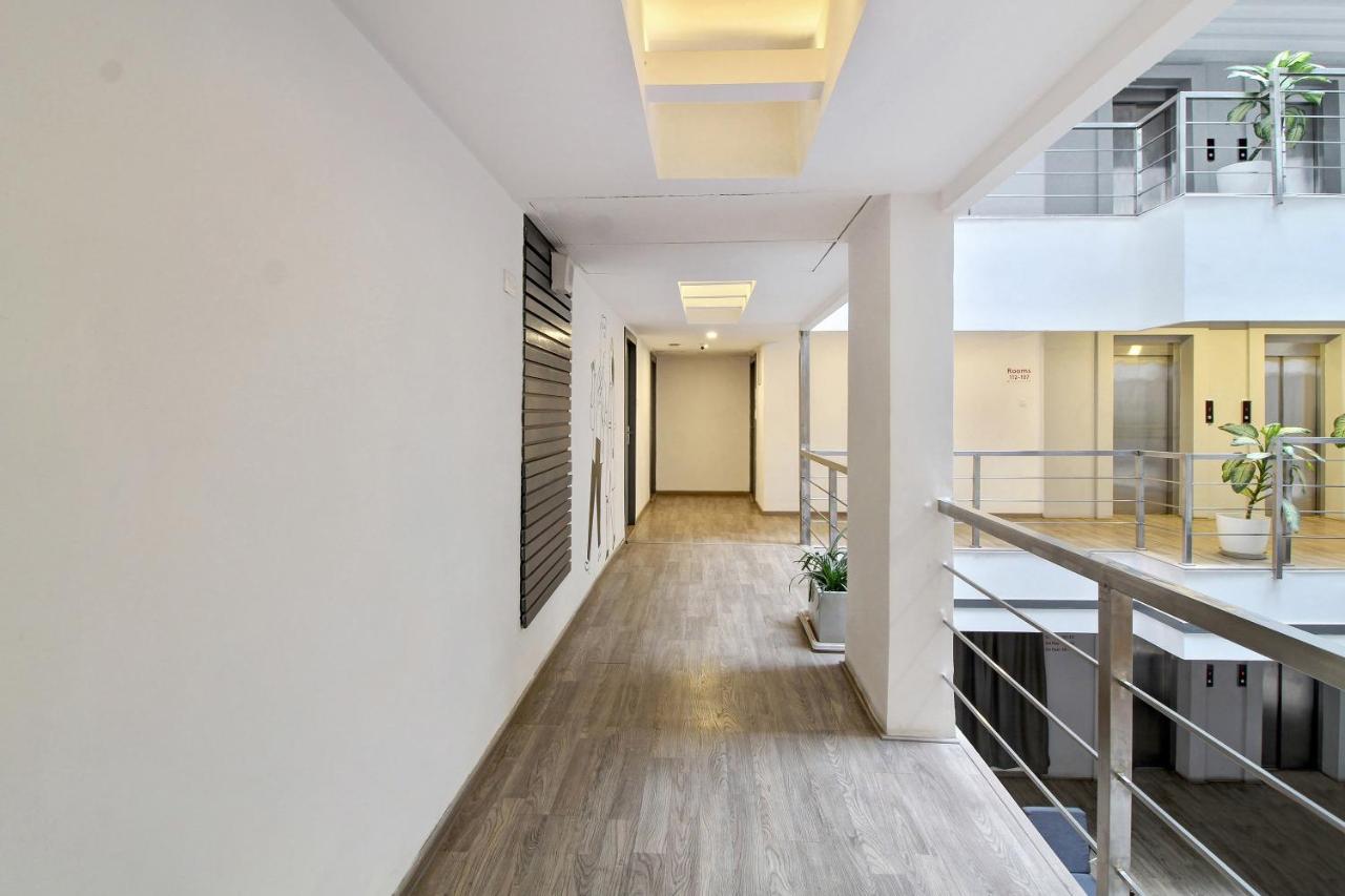 Oyo Townhouse 9 Hitech City Haidarábád Kültér fotó