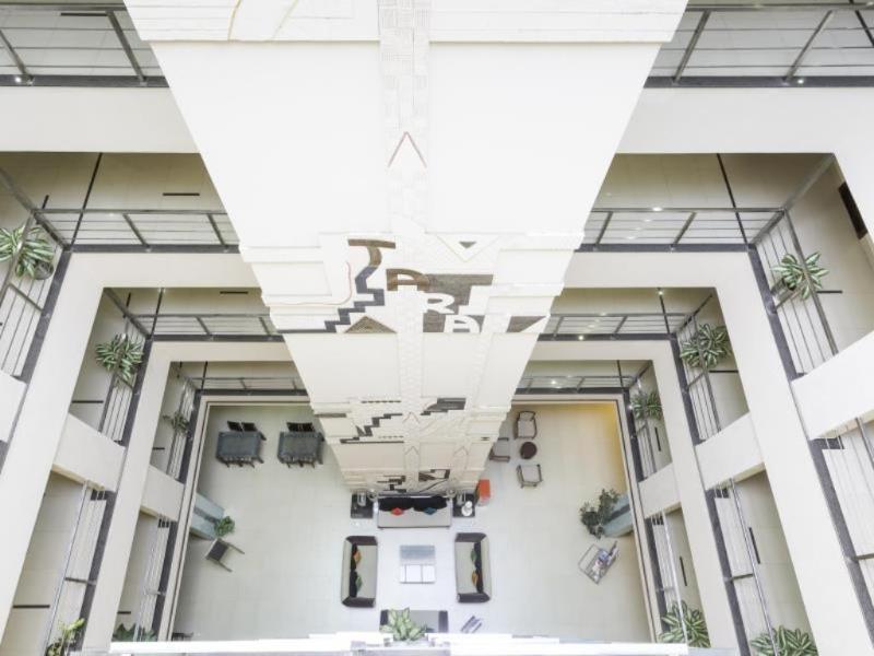 Oyo Townhouse 9 Hitech City Haidarábád Kültér fotó